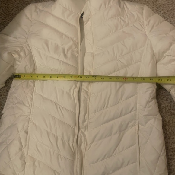 Puffer Jacket - Picture 6 of 8